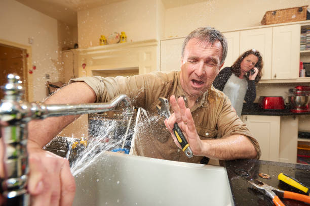 Best Water damage repair service  in El Sobrante, CA